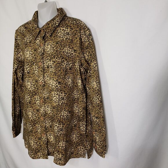 Quacker Factory Women Shirt Large LeopardPrint Stretch Rhinestone Studded Pocket - Picture 4 of 9